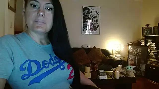 mandaloriangirls from StripChat is Freechat