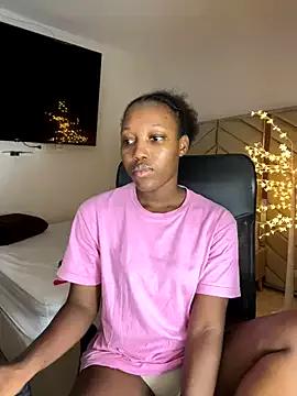 Manlykellya_ from StripChat is Freechat