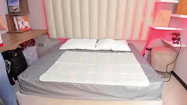 Maraia_Ford from StripChat is Freechat