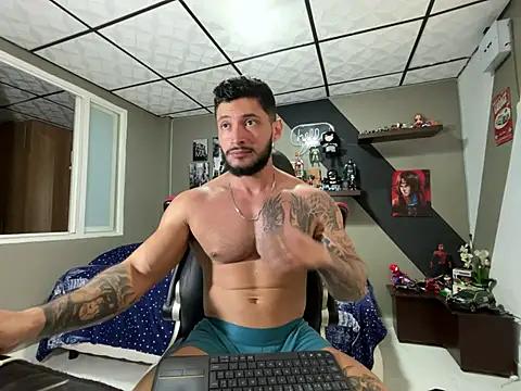 Unleash your urge for fetish cams livestreamers with our pick of steaming hot models, versed in the art of seduction and indulgence.