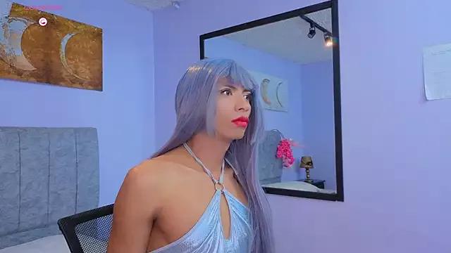 Unleash your urge for fetish cams livestreamers with our pick of steaming hot models, versed in the art of seduction and indulgence.