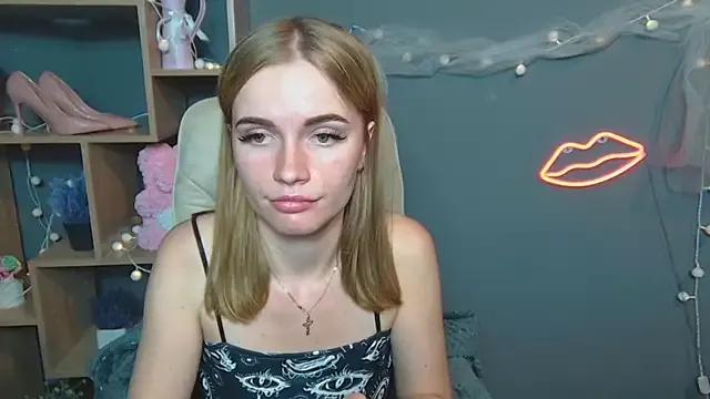 Unleash your urge for fetish cams livestreamers with our pick of steaming hot models, versed in the art of seduction and indulgence.