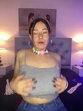 Unleash your urge for fetish cams livestreamers with our pick of steaming hot models, versed in the art of seduction and indulgence.