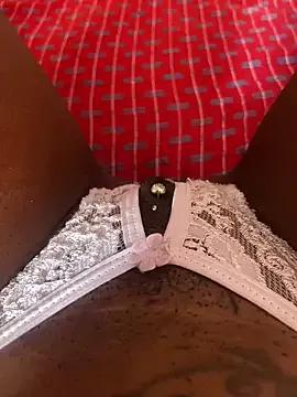 MariaLorenaah from StripChat is Freechat