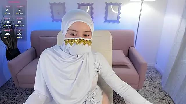 Unleash your urge for fetish cams livestreamers with our pick of steaming hot models, versed in the art of seduction and indulgence.