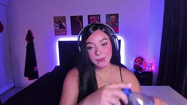 Unleash your urge for fetish cams livestreamers with our pick of steaming hot models, versed in the art of seduction and indulgence.