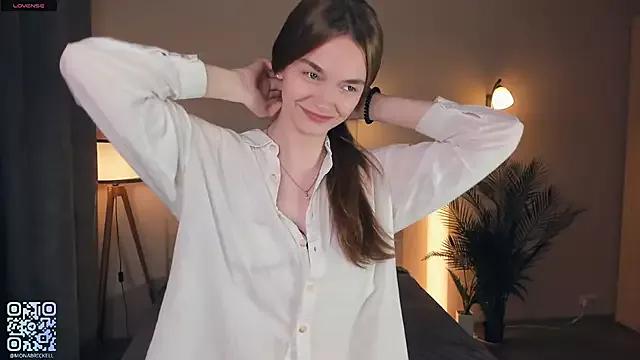 Unleash your urge for fetish cams livestreamers with our pick of steaming hot models, versed in the art of seduction and indulgence.