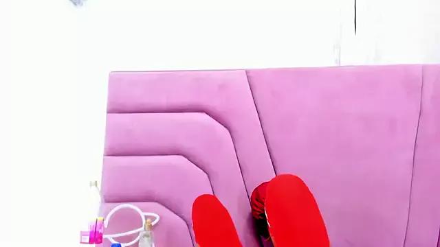 Unleash your urge for fetish cams livestreamers with our pick of steaming hot models, versed in the art of seduction and indulgence.