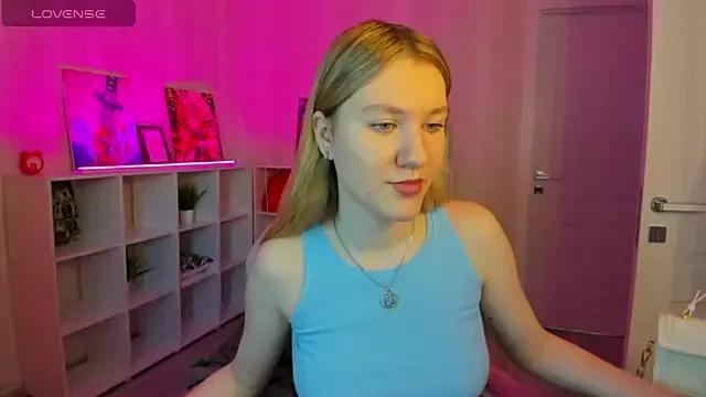 Mariel_Brown from StripChat is Freechat