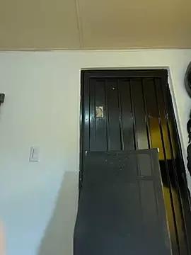 Marilyn_Monrou from StripChat is Freechat