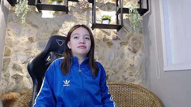 MarilynRusell from StripChat is Freechat