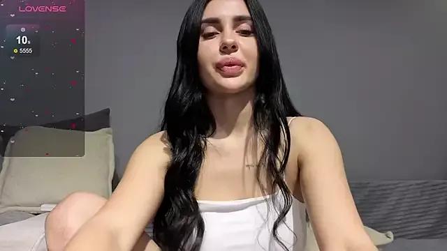 Mary__foxy from StripChat is Freechat