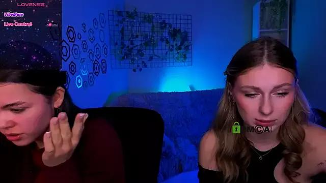 Unleash your urge for fetish cams livestreamers with our pick of steaming hot models, versed in the art of seduction and indulgence.