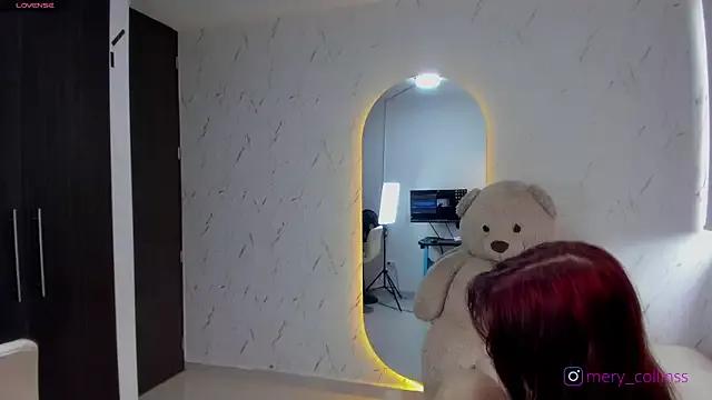 Marycollinsss from StripChat is Freechat