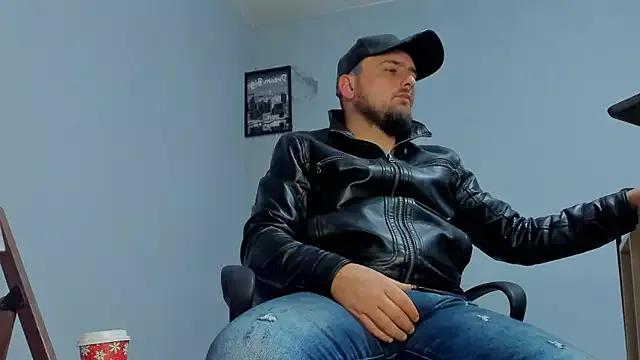 Photos of Master_Mark_Wayne from StripChat is Freechat