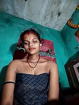 Maya_bhoji from StripChat is Freechat