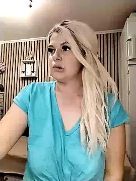 Mayaaaaaa_ from StripChat is Freechat