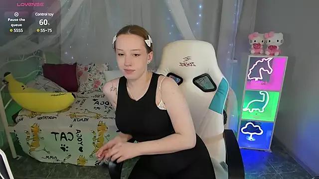 Unleash your urge for fetish cams livestreamers with our pick of steaming hot models, versed in the art of seduction and indulgence.