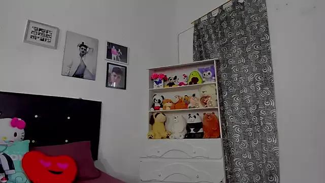 megan_100 from StripChat is Freechat