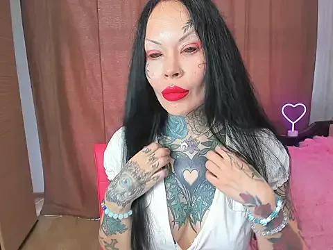 Unleash your urge for fetish cams livestreamers with our pick of steaming hot models, versed in the art of seduction and indulgence.