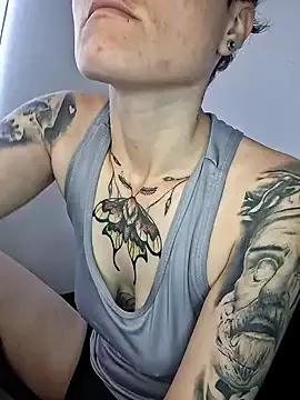 Unleash your urge for fetish cams livestreamers with our pick of steaming hot models, versed in the art of seduction and indulgence.