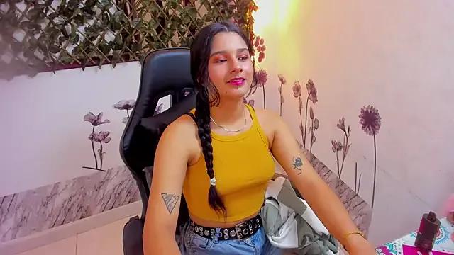 Unleash your urge for fetish cams livestreamers with our pick of steaming hot models, versed in the art of seduction and indulgence.