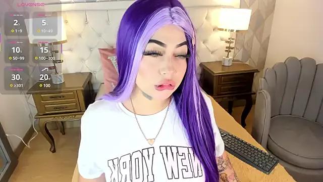 MeganStar__ from StripChat is Freechat