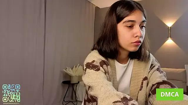MeiFrock from StripChat is Freechat