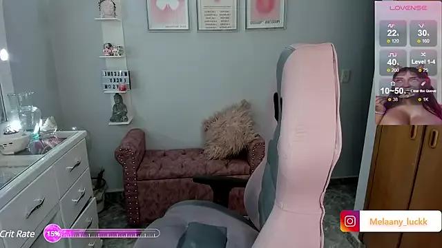 Melannyy_ from StripChat is Freechat