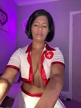 Melarose82 from StripChat is Freechat