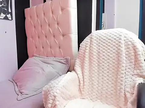 Melisa_ss from StripChat is Freechat