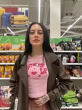 Unleash your urge for fetish cams livestreamers with our pick of steaming hot models, versed in the art of seduction and indulgence.