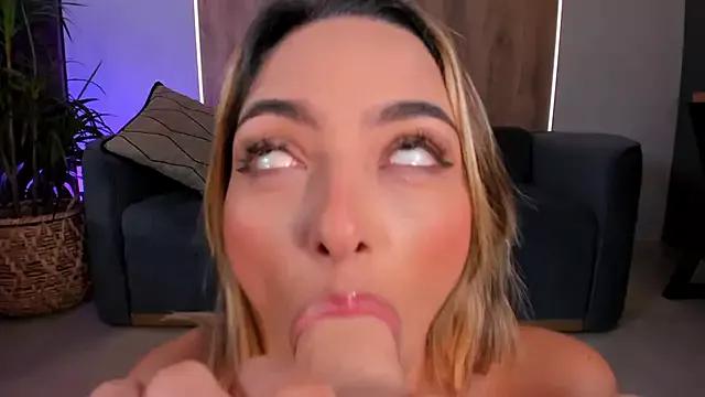 Unleash your urge for fetish cams livestreamers with our pick of steaming hot models, versed in the art of seduction and indulgence.