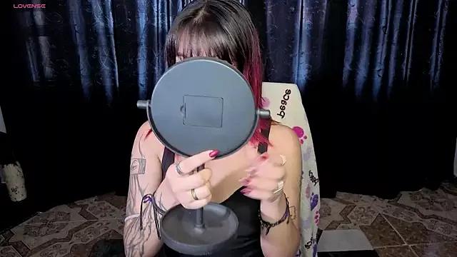 Unleash your urge for fetish cams livestreamers with our pick of steaming hot models, versed in the art of seduction and indulgence.
