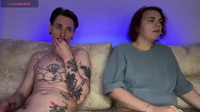 Unleash your urge for fetish cams livestreamers with our pick of steaming hot models, versed in the art of seduction and indulgence.