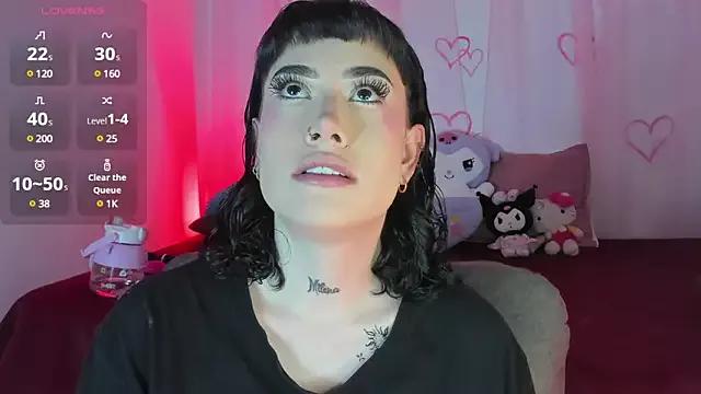 melody_suarez from StripChat is Freechat