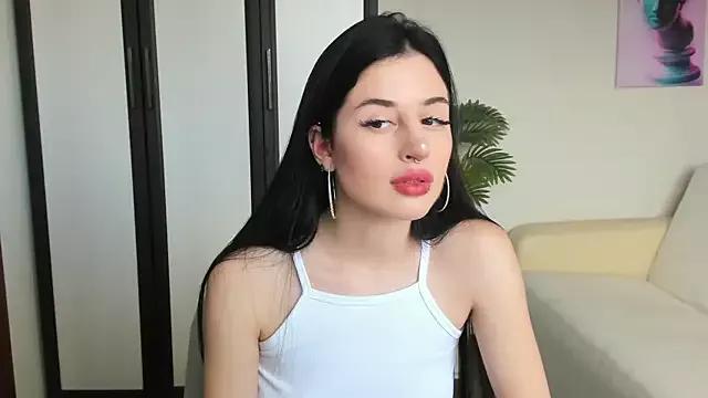 meowallen from StripChat is Freechat
