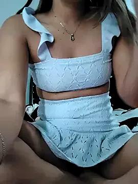 Unleash your urge for fetish cams livestreamers with our pick of steaming hot models, versed in the art of seduction and indulgence.