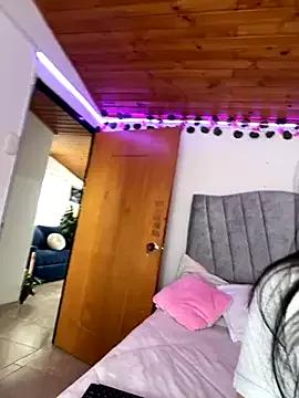 Unleash your urge for fetish cams livestreamers with our pick of steaming hot models, versed in the art of seduction and indulgence.