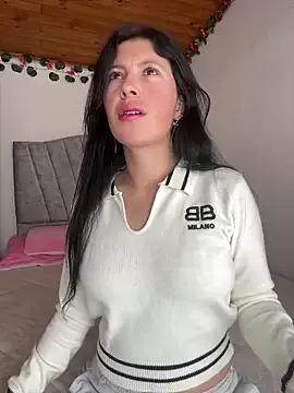 Unleash your urge for fetish cams livestreamers with our pick of steaming hot models, versed in the art of seduction and indulgence.