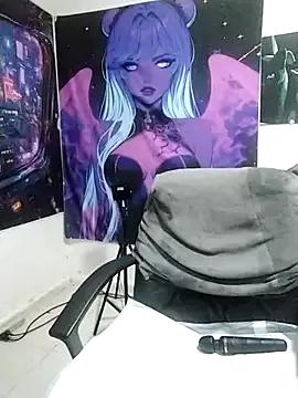 Unleash your urge for fetish cams livestreamers with our pick of steaming hot models, versed in the art of seduction and indulgence.