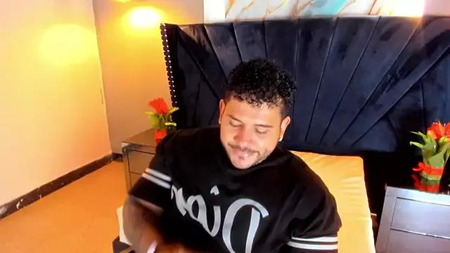 michael_hill1 from StripChat is Freechat