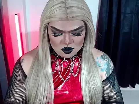 Unleash your urge for fetish cams livestreamers with our pick of steaming hot models, versed in the art of seduction and indulgence.