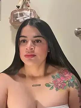 Unleash your urge for fetish cams livestreamers with our pick of steaming hot models, versed in the art of seduction and indulgence.