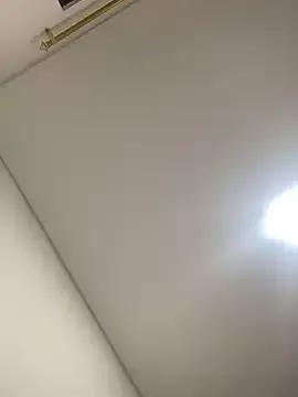 MiiaBrownn from StripChat is Freechat