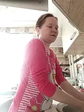 Mikas_Nikssx from StripChat is Freechat