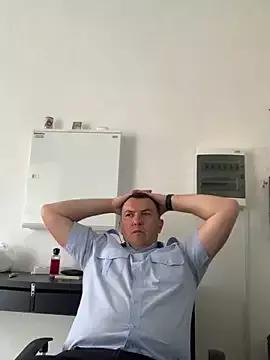 Mike8523 from StripChat is Freechat