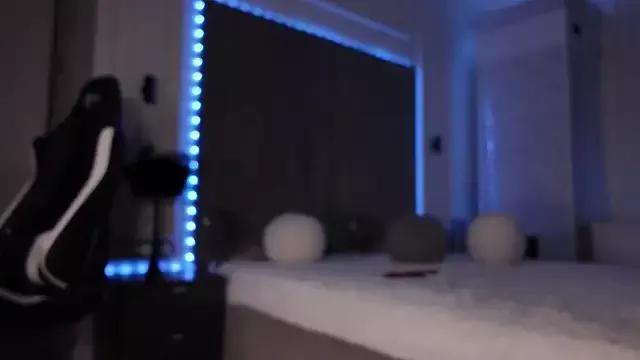 mila_blvck from StripChat is Freechat