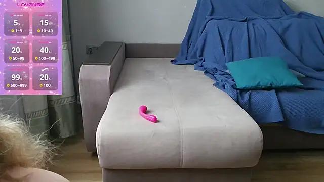 Unleash your urge for fetish cams livestreamers with our pick of steaming hot models, versed in the art of seduction and indulgence.