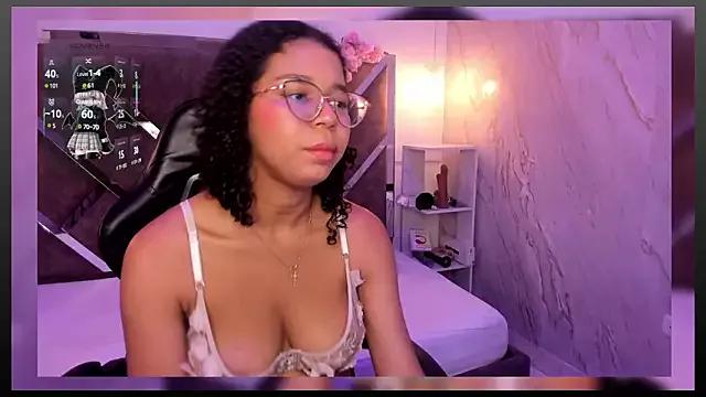 MilaHall_ from StripChat is Freechat